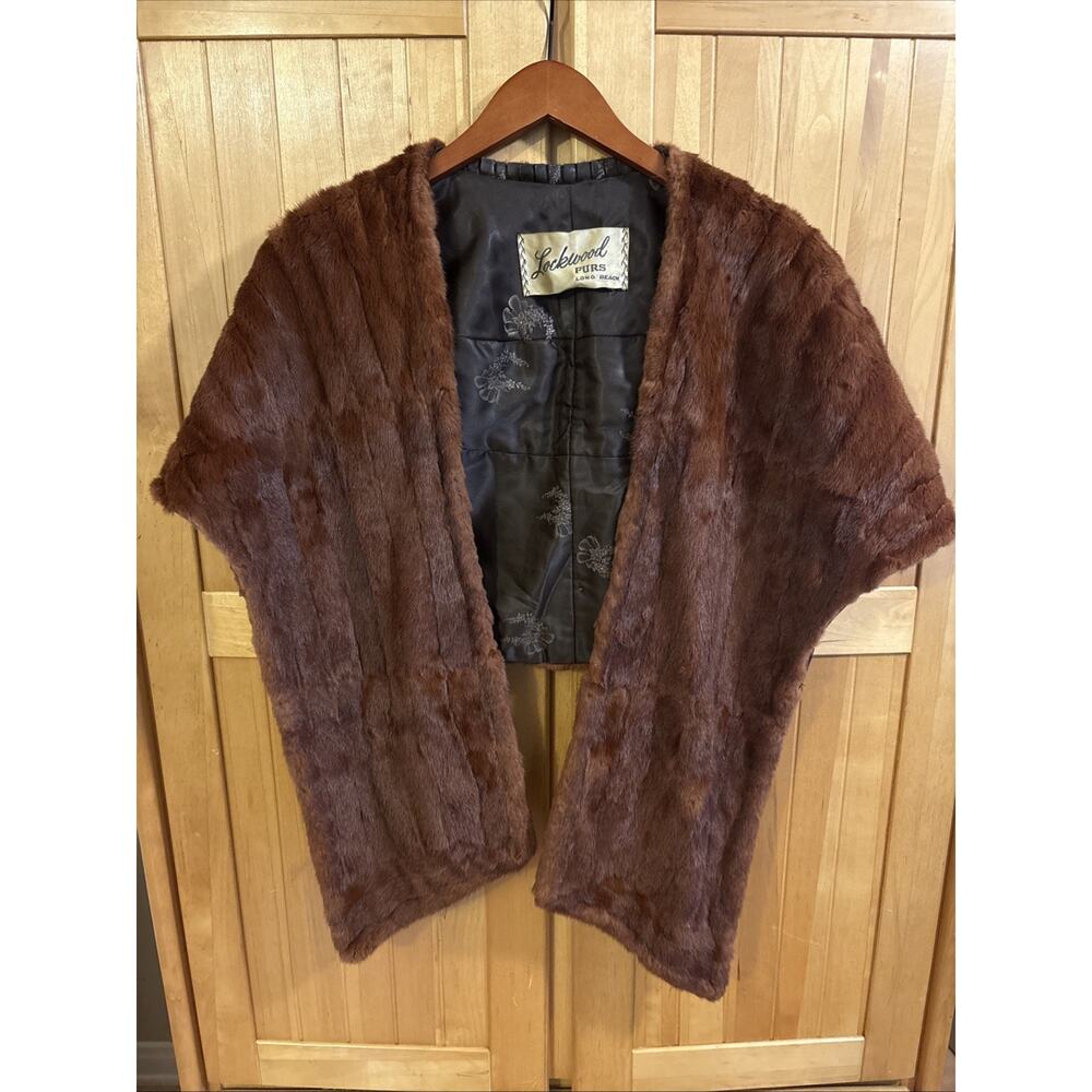 Vtg 1950s Lockwood Furs Long Beach Mink Fur Stole Wrap Embroidered Lining Brown